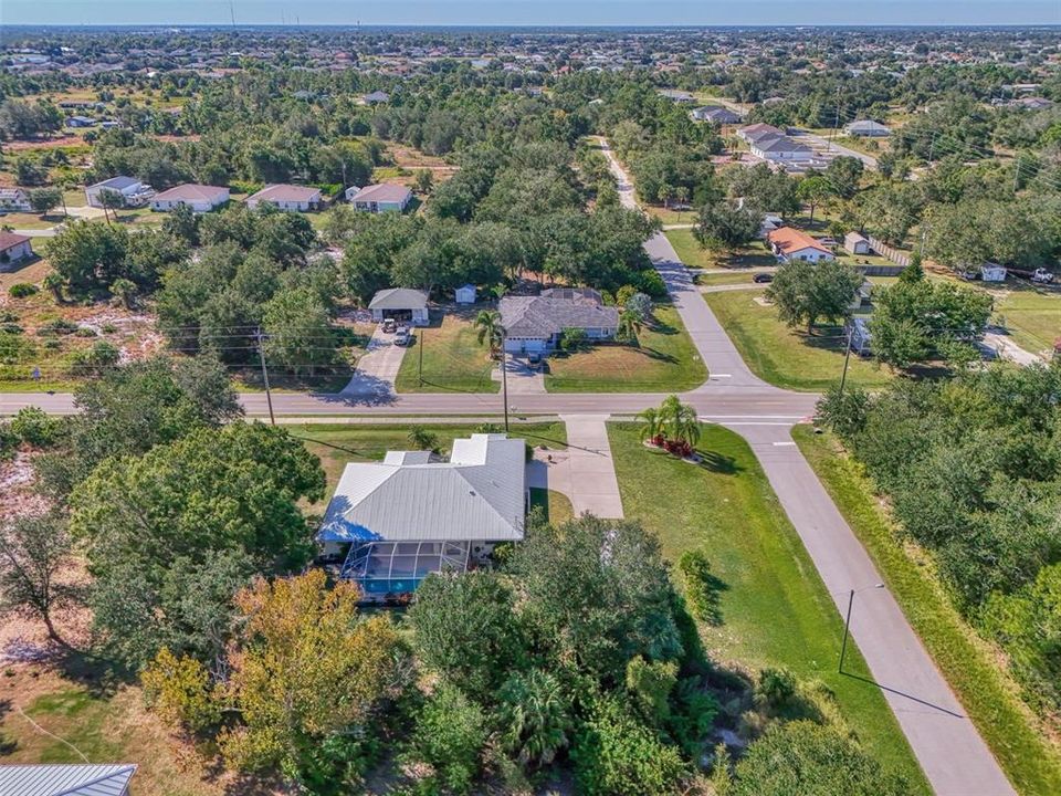 Active With Contract: $399,900 (3 beds, 2 baths, 1910 Square Feet)
