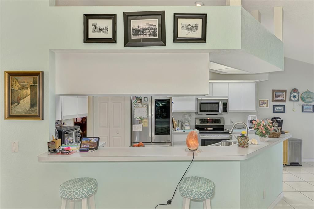 Active With Contract: $399,900 (3 beds, 2 baths, 1910 Square Feet)