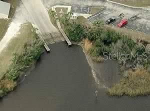 Active With Contract: $399,900 (3 beds, 2 baths, 1910 Square Feet)