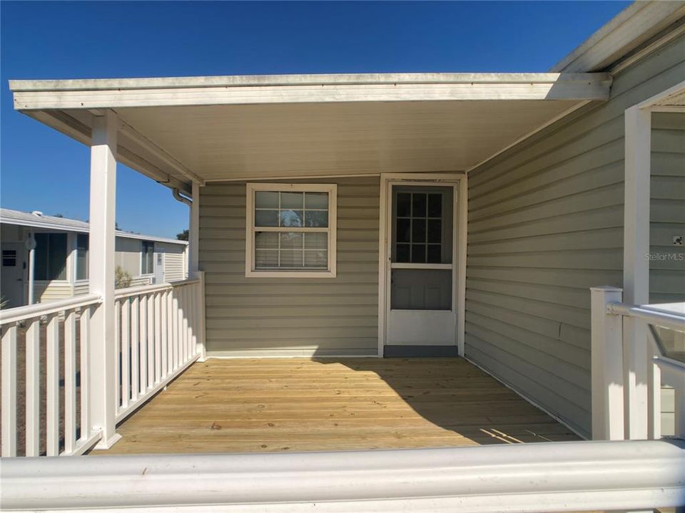 待售: $125,000 (2 贝兹, 2 浴室, 1046 平方英尺)