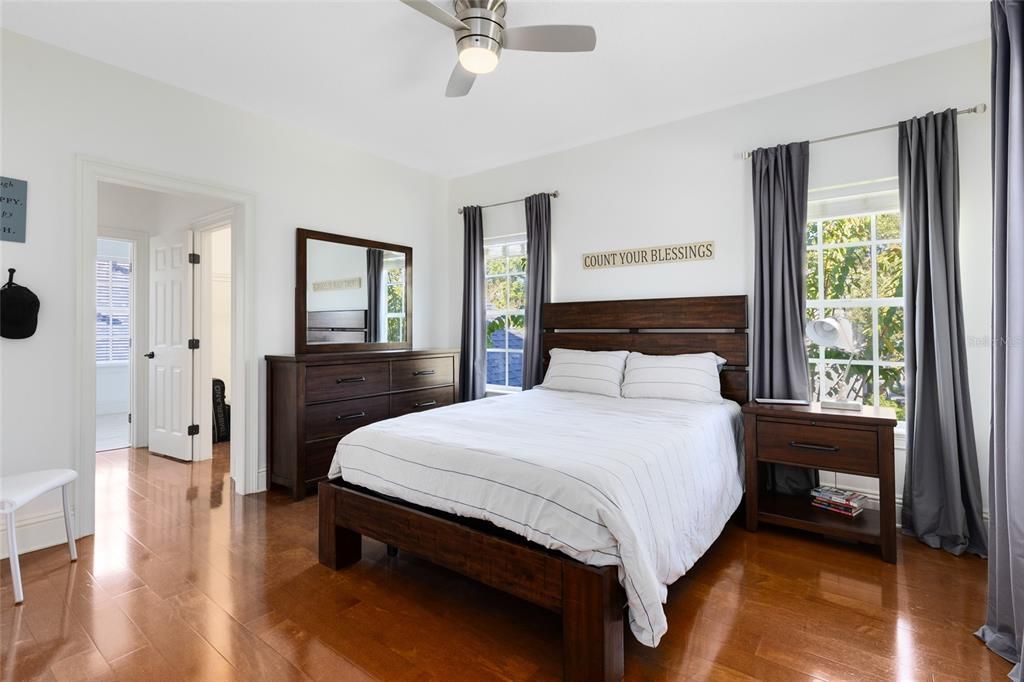 待售: $1,190,000 (5 贝兹, 4 浴室, 3797 平方英尺)