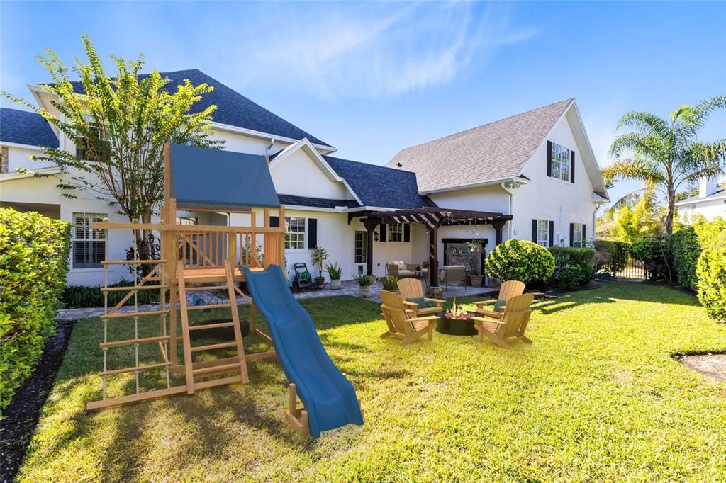 待售: $1,190,000 (5 贝兹, 4 浴室, 3797 平方英尺)