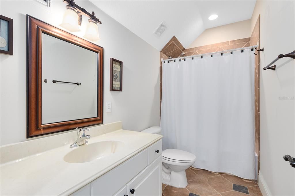 待售: $1,190,000 (5 贝兹, 4 浴室, 3797 平方英尺)