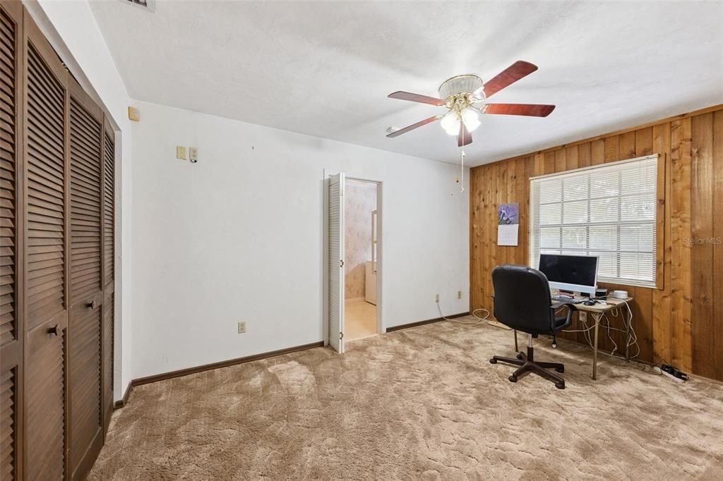 En Venta: $798,000 (3 camas, 2 baños, 2773 Pies cuadrados)