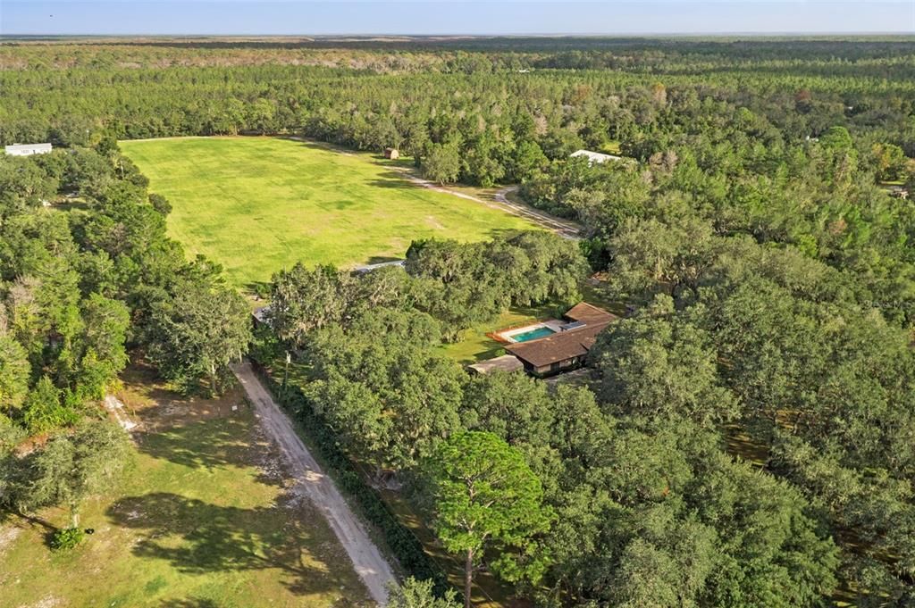 En Venta: $798,000 (3 camas, 2 baños, 2773 Pies cuadrados)