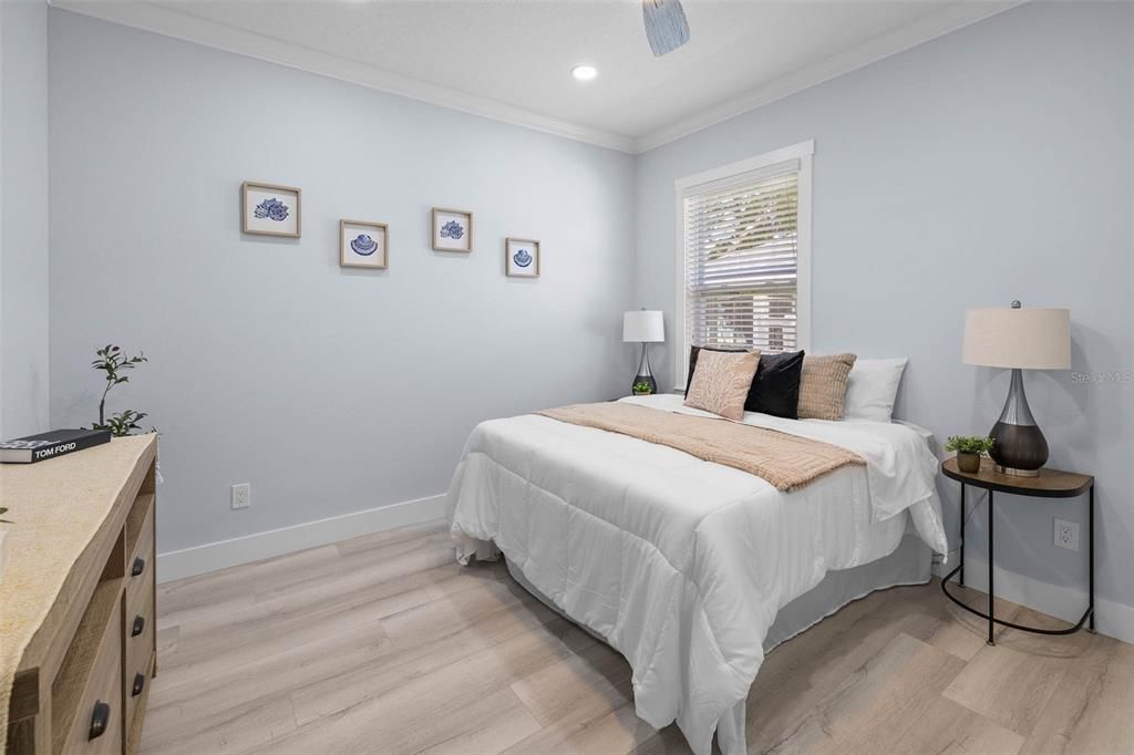 For Sale: $535,000 (3 beds, 2 baths, 1750 Square Feet)