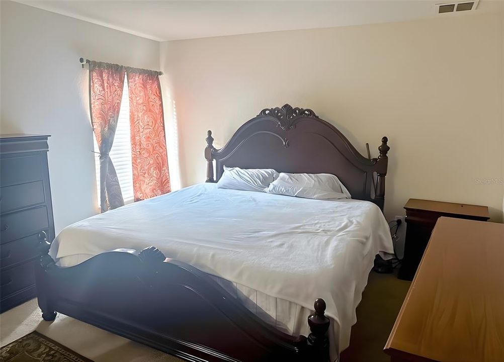 На продажу: $300,000 (3 спален, 2 ванн, 1478 Квадратных фут)