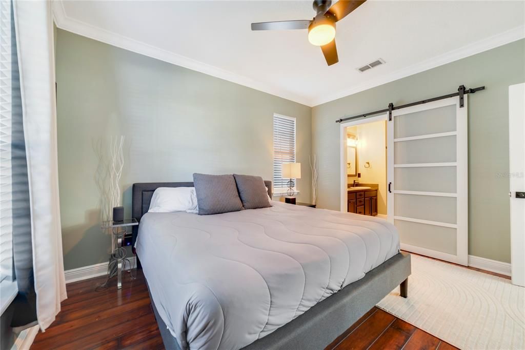 Activo con contrato: $469,900 (3 camas, 2 baños, 1414 Pies cuadrados)