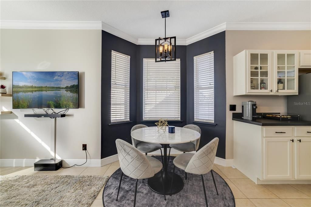 Activo con contrato: $469,900 (3 camas, 2 baños, 1414 Pies cuadrados)