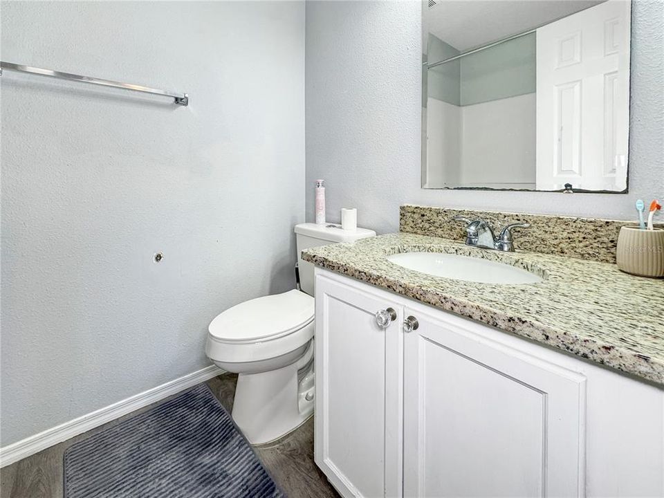 Active With Contract: $279,000 (2 beds, 2 baths, 1112 Square Feet)