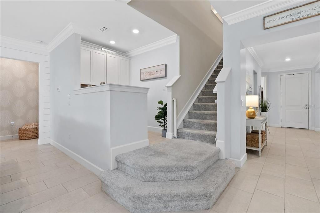 Activo con contrato: $975,000 (5 camas, 3 baños, 3395 Pies cuadrados)