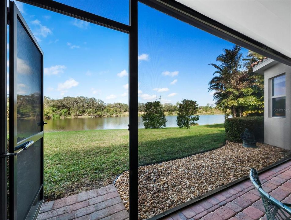 For Sale: $675,000 (4 beds, 2 baths, 2359 Square Feet)