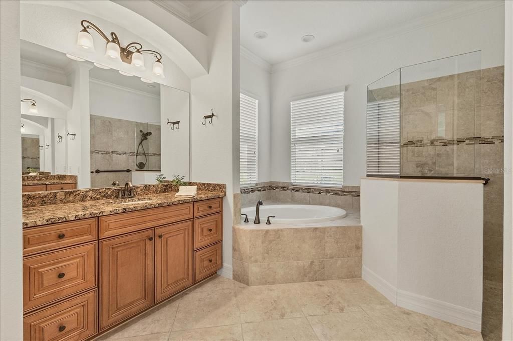 For Sale: $675,000 (4 beds, 2 baths, 2359 Square Feet)