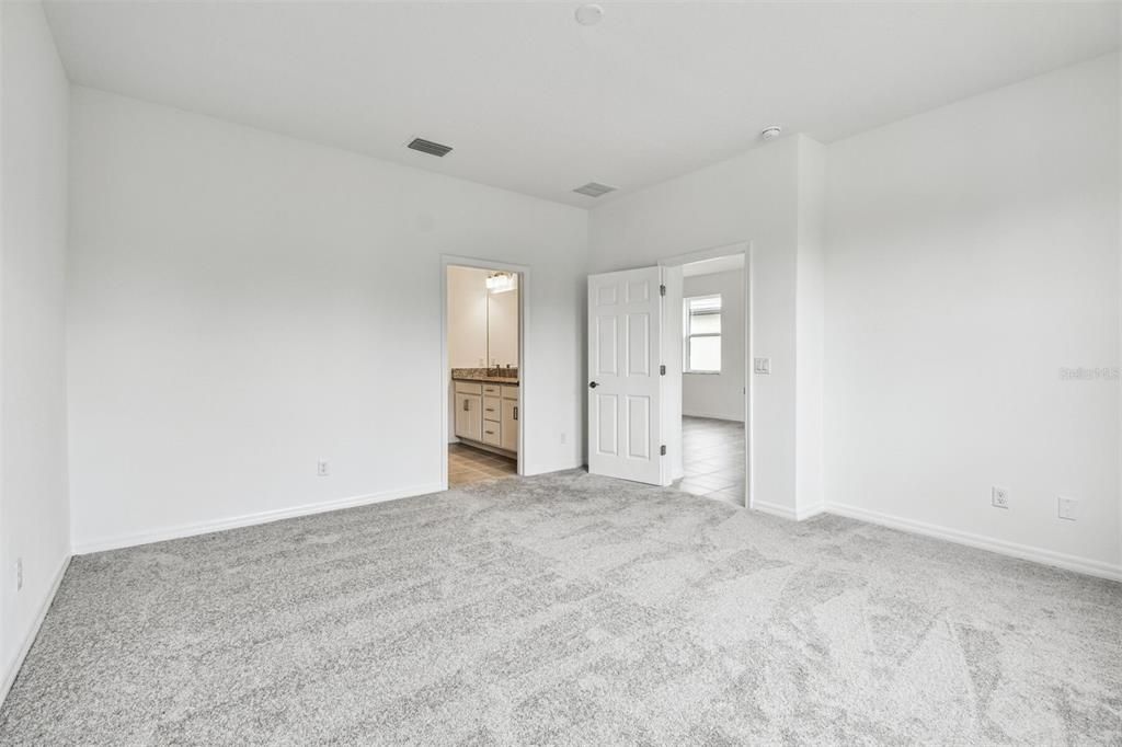 En Venta: $371,999 (2 camas, 2 baños, 1671 Pies cuadrados)