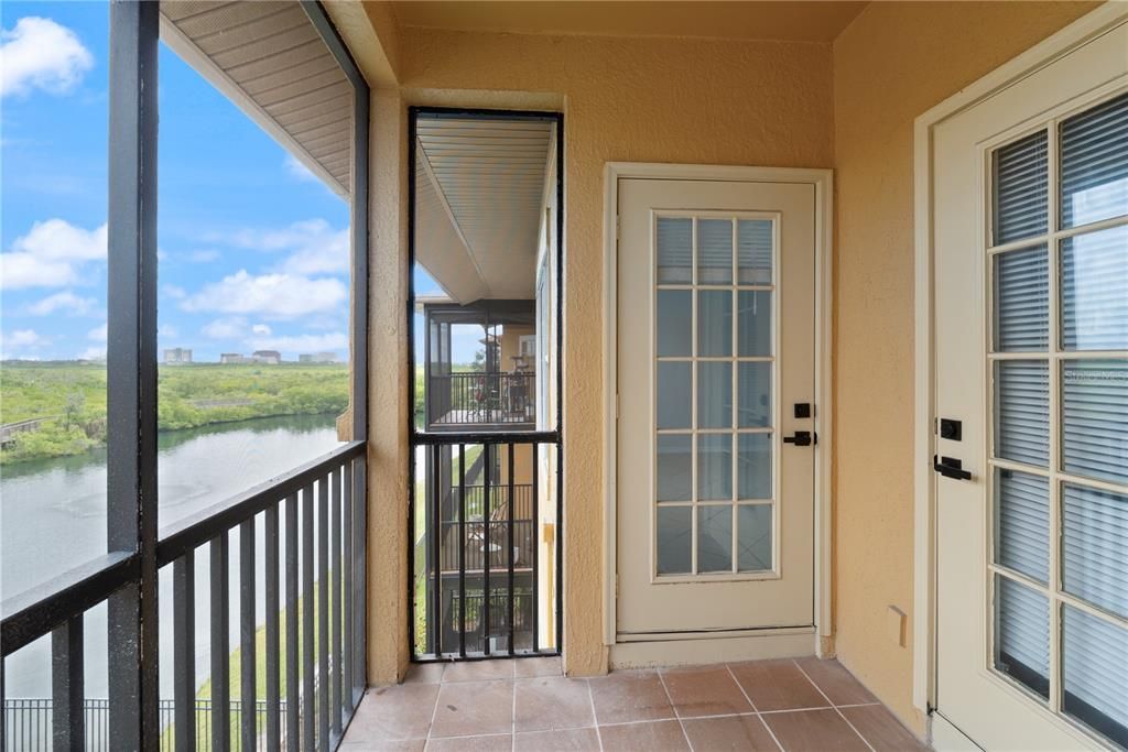 На продажу: $224,900 (1 спален, 1 ванн, 890 Квадратных фут)