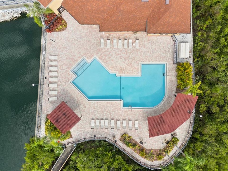 На продажу: $224,900 (1 спален, 1 ванн, 890 Квадратных фут)