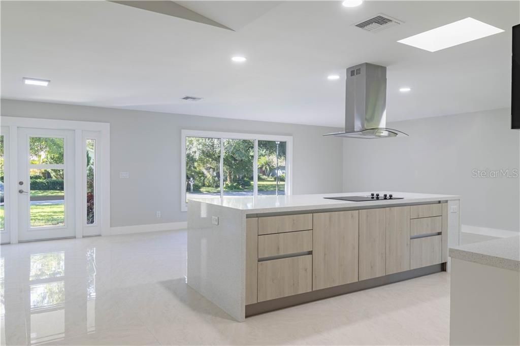 For Sale: $532,000 (3 beds, 2 baths, 1777 Square Feet)