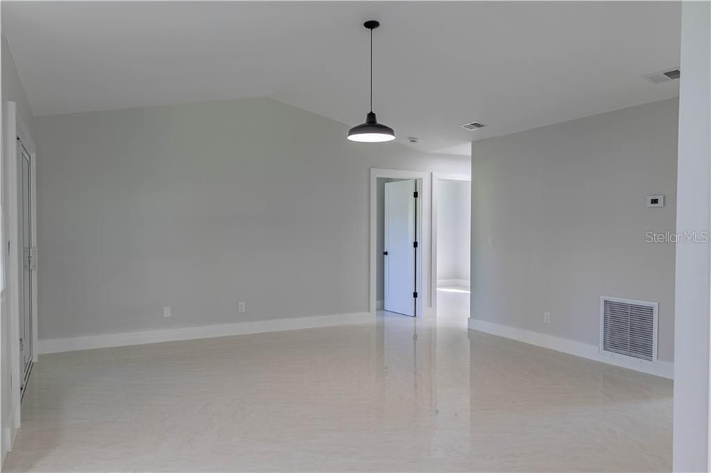 For Sale: $532,000 (3 beds, 2 baths, 1777 Square Feet)