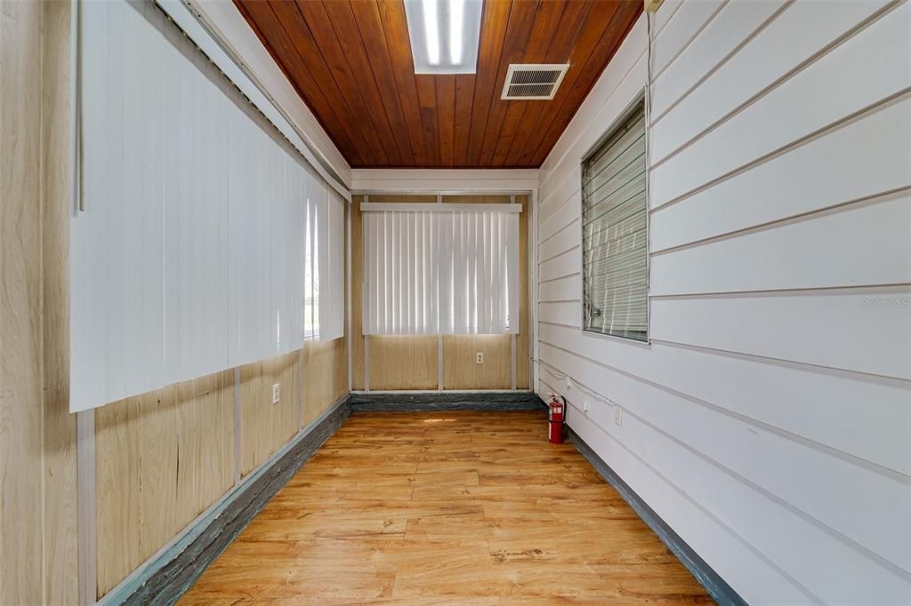 For Sale: $19,140 (0 beds, 0 baths, 936 Square Feet)