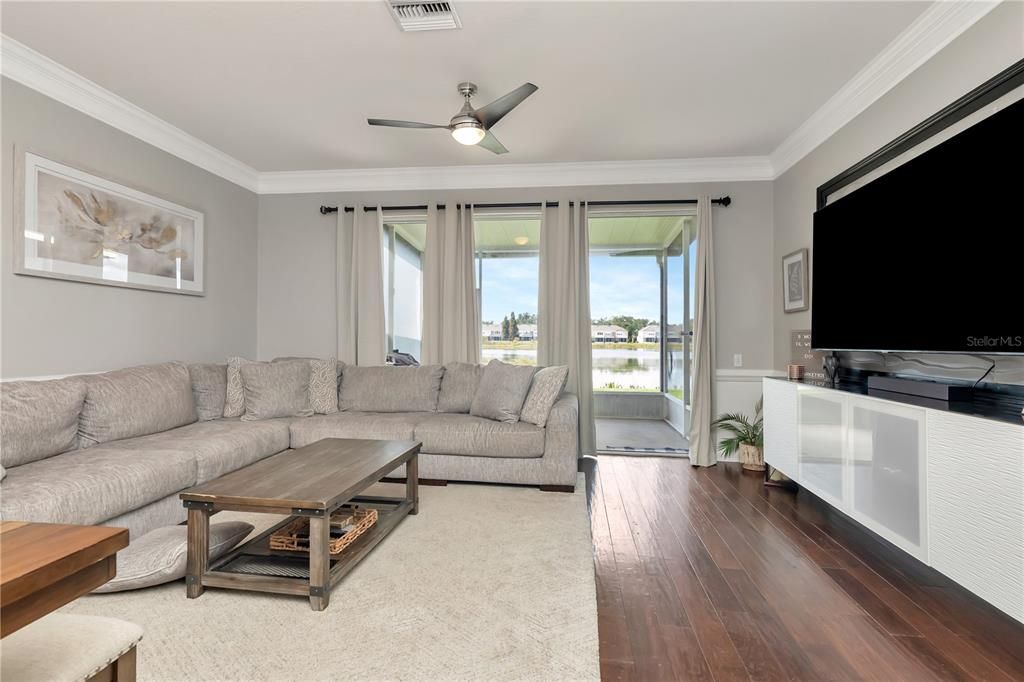 En Venta: $274,900 (3 camas, 2 baños, 1644 Pies cuadrados)