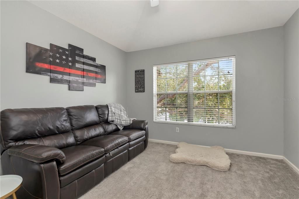 En Venta: $274,900 (3 camas, 2 baños, 1644 Pies cuadrados)