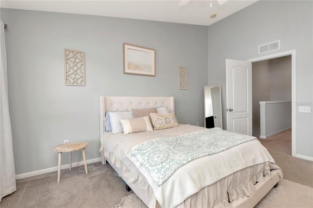 En Venta: $274,900 (3 camas, 2 baños, 1644 Pies cuadrados)