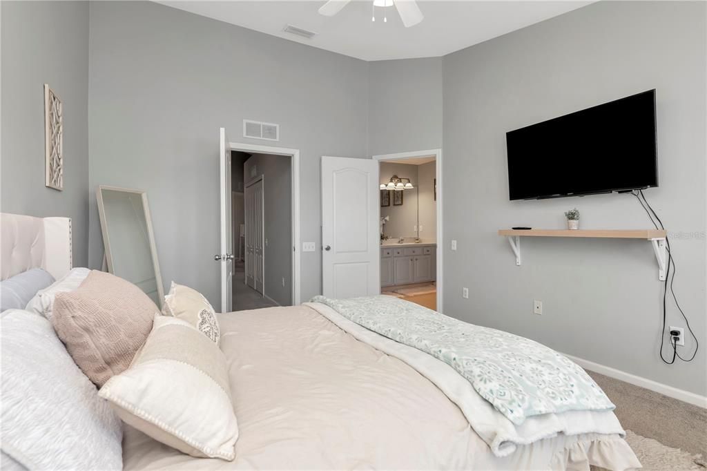 En Venta: $274,900 (3 camas, 2 baños, 1644 Pies cuadrados)