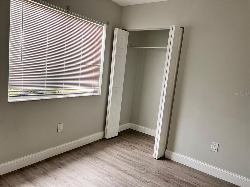 For Sale: $240,000 (3 beds, 2 baths, 1176 Square Feet)