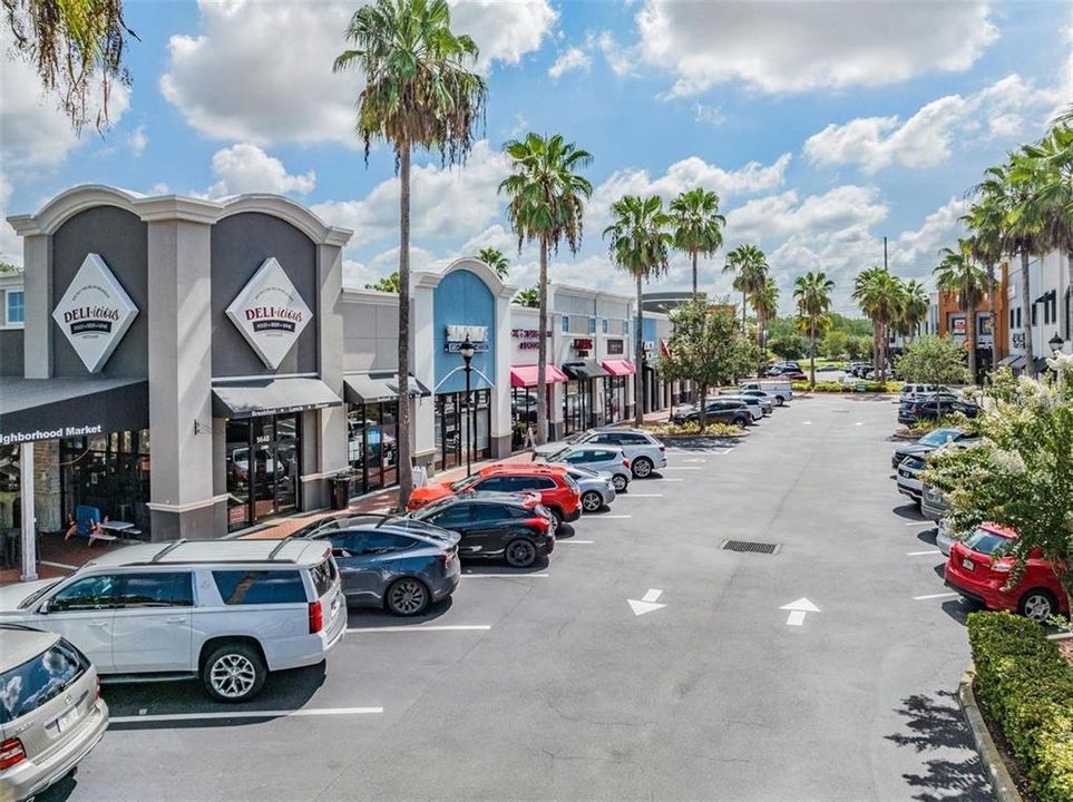 合同活跃: $1,440,000 (4 贝兹, 3 浴室, 3387 平方英尺)