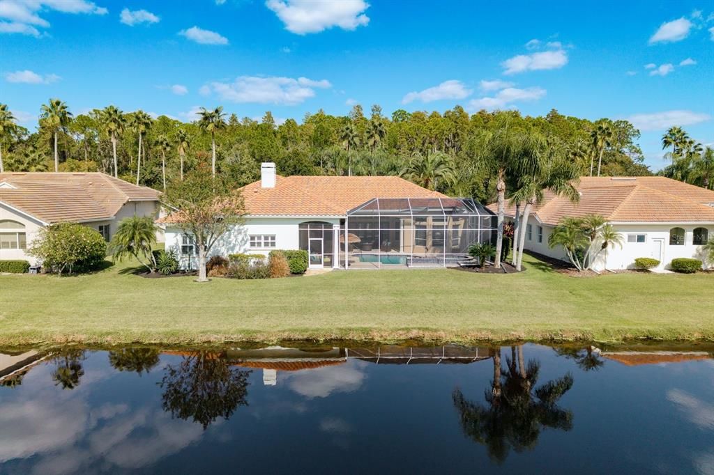 合同活跃: $1,440,000 (4 贝兹, 3 浴室, 3387 平方英尺)