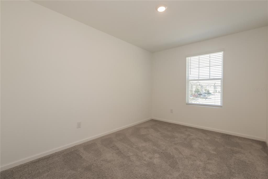 En Venta: $229,900 (3 camas, 2 baños, 1386 Pies cuadrados)