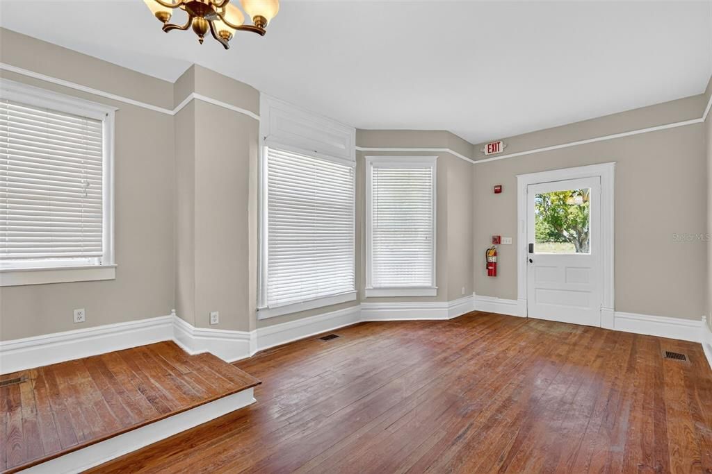 For Sale: $690,000 (0 beds, 0 baths, 2872 Square Feet)