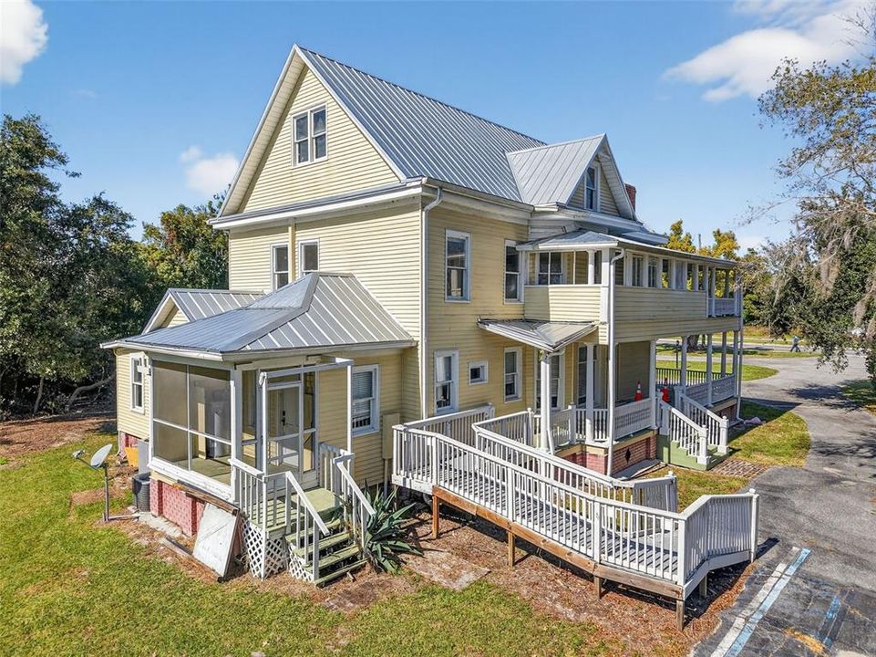 For Sale: $690,000 (0 beds, 0 baths, 2872 Square Feet)