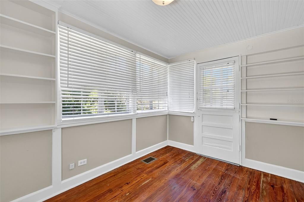 For Sale: $690,000 (0 beds, 0 baths, 2872 Square Feet)