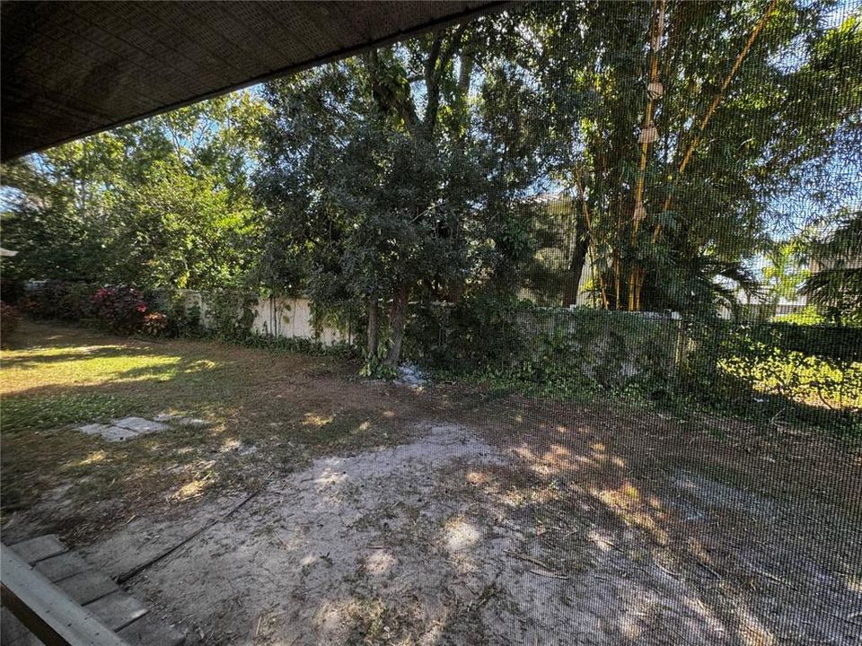 For Rent: $2,500 (3 beds, 2 baths, 1716 Square Feet)