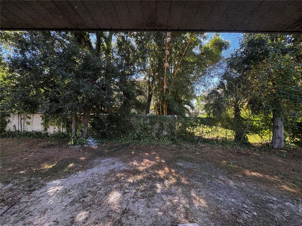 For Rent: $2,500 (3 beds, 2 baths, 1716 Square Feet)