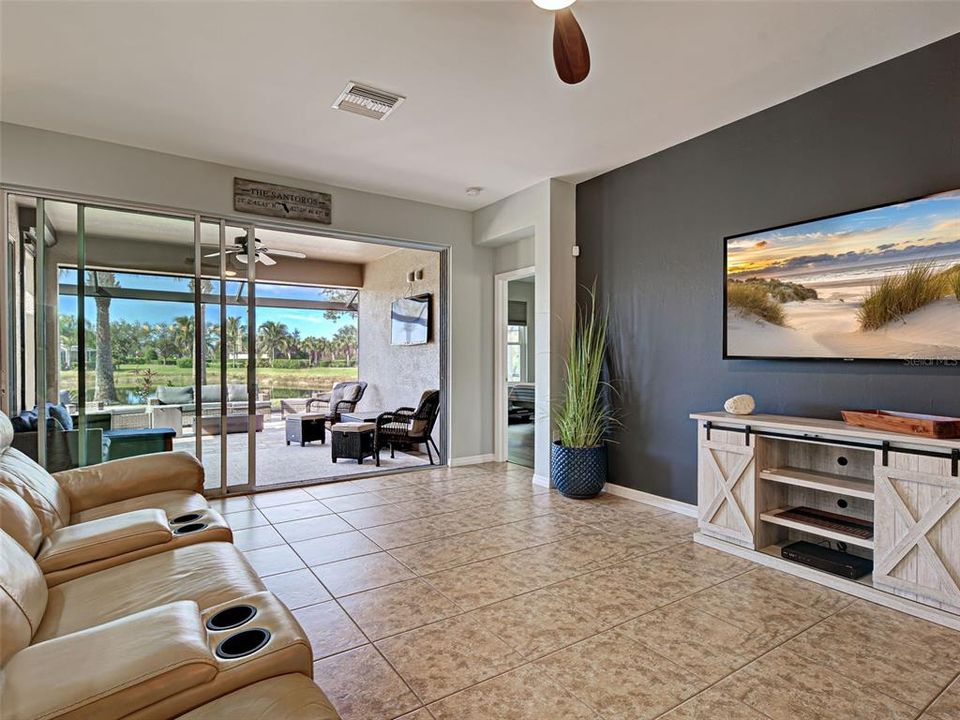 For Sale: $575,000 (3 beds, 2 baths, 1911 Square Feet)