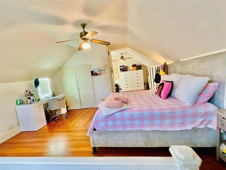 For Sale: $495,000 (3 beds, 3 baths, 3099 Square Feet)