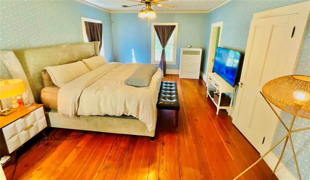 For Sale: $495,000 (3 beds, 3 baths, 3099 Square Feet)