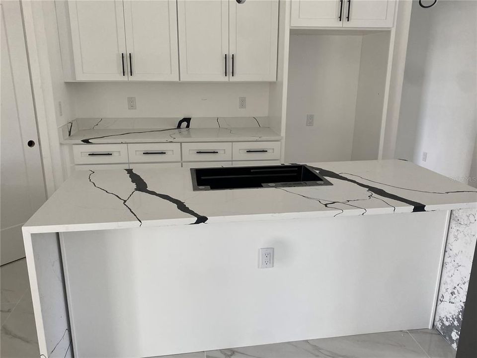 待售: $359,900 (3 贝兹, 2 浴室, 1600 平方英尺)