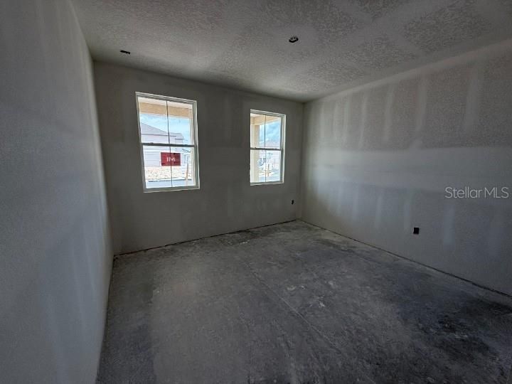 For Sale: $599,990 (5 beds, 4 baths, 3545 Square Feet)