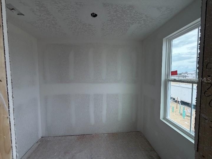 For Sale: $599,990 (5 beds, 4 baths, 3545 Square Feet)