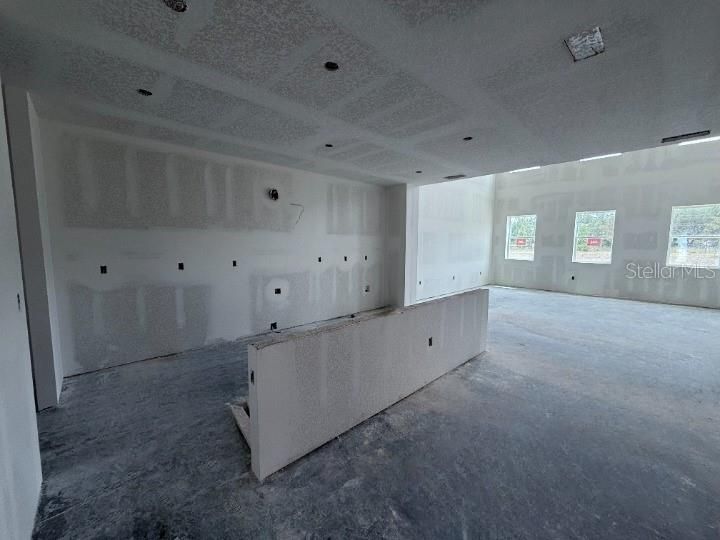 For Sale: $599,990 (5 beds, 4 baths, 3545 Square Feet)