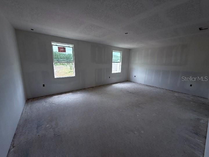 For Sale: $599,990 (5 beds, 4 baths, 3545 Square Feet)