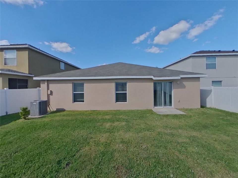 Active With Contract: $1,939 (4 beds, 2 baths, 1810 Square Feet)