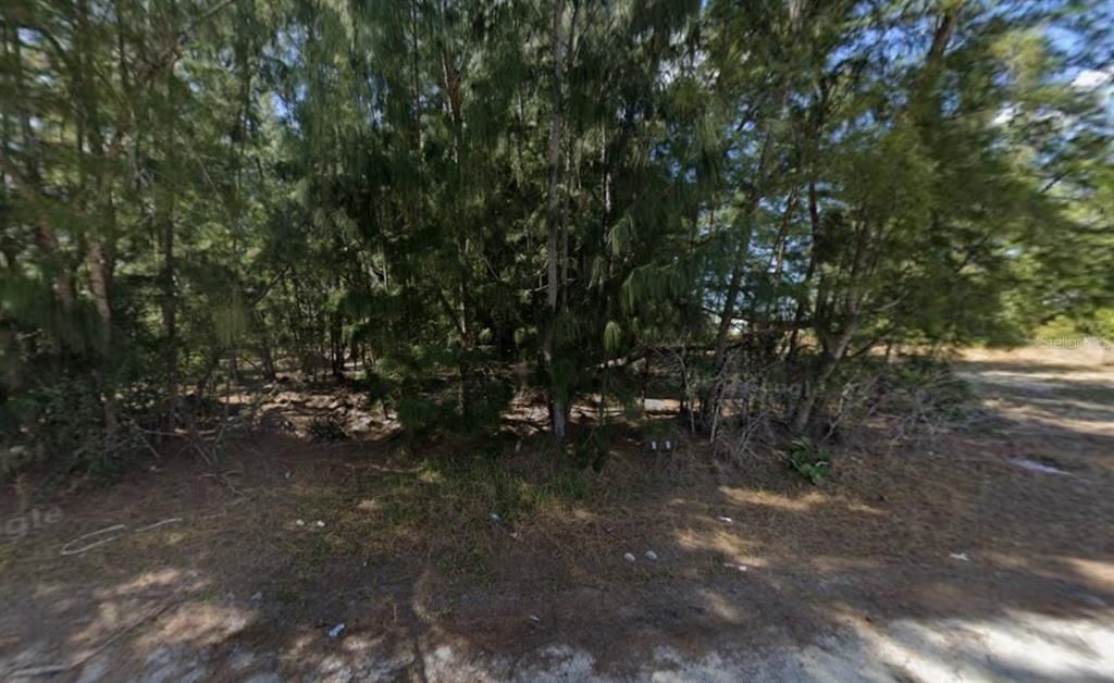 На продажу: $38,500 (0.24 acres)
