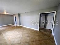 出租: $2,500 (4 贝兹, 3 浴室, 1948 平方英尺)