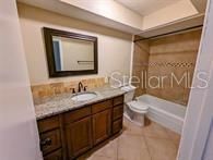 出租: $2,500 (4 贝兹, 3 浴室, 1948 平方英尺)