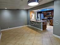 出租: $2,500 (4 贝兹, 3 浴室, 1948 平方英尺)