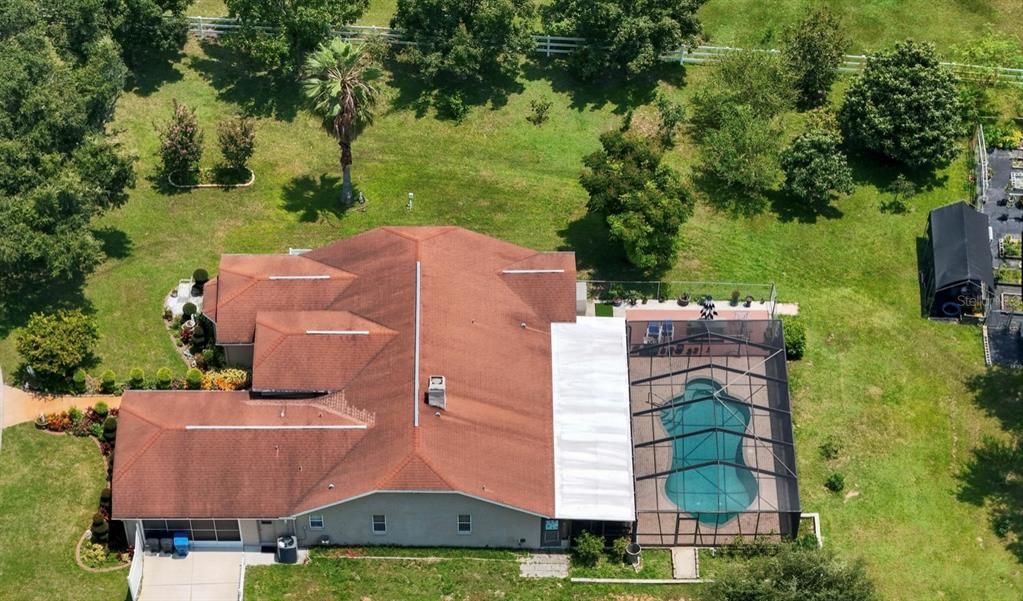 На продажу: $729,900 (4 спален, 2 ванн, 3442 Квадратных фут)